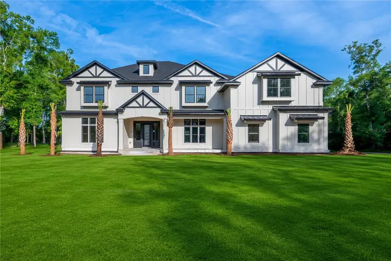 285 Sw Hermitage Gln, FL