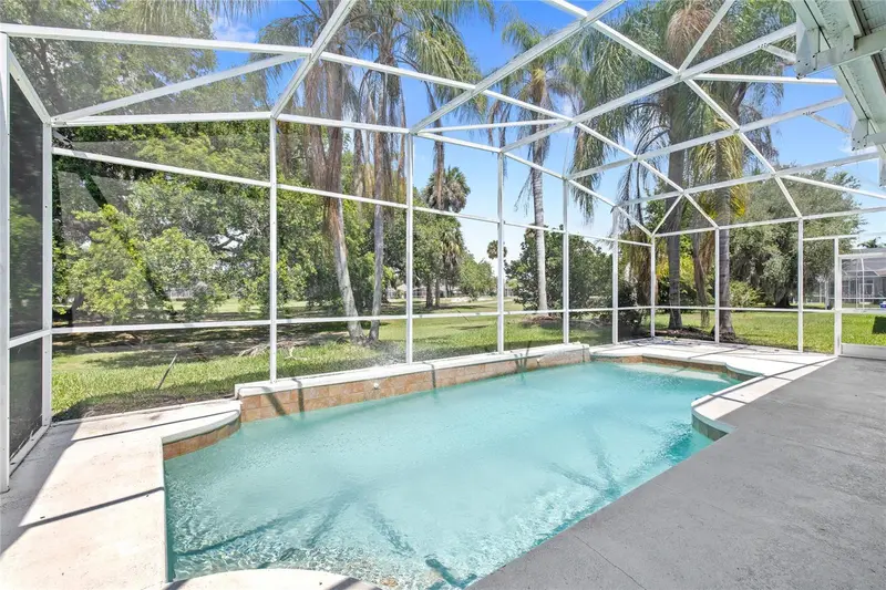1726 Golfview Dr, FL
