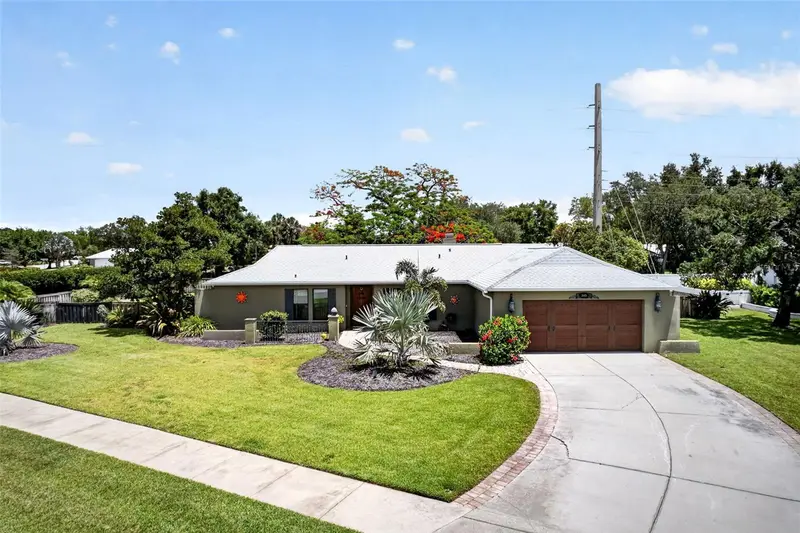 3695 Country Place Blvd, FL