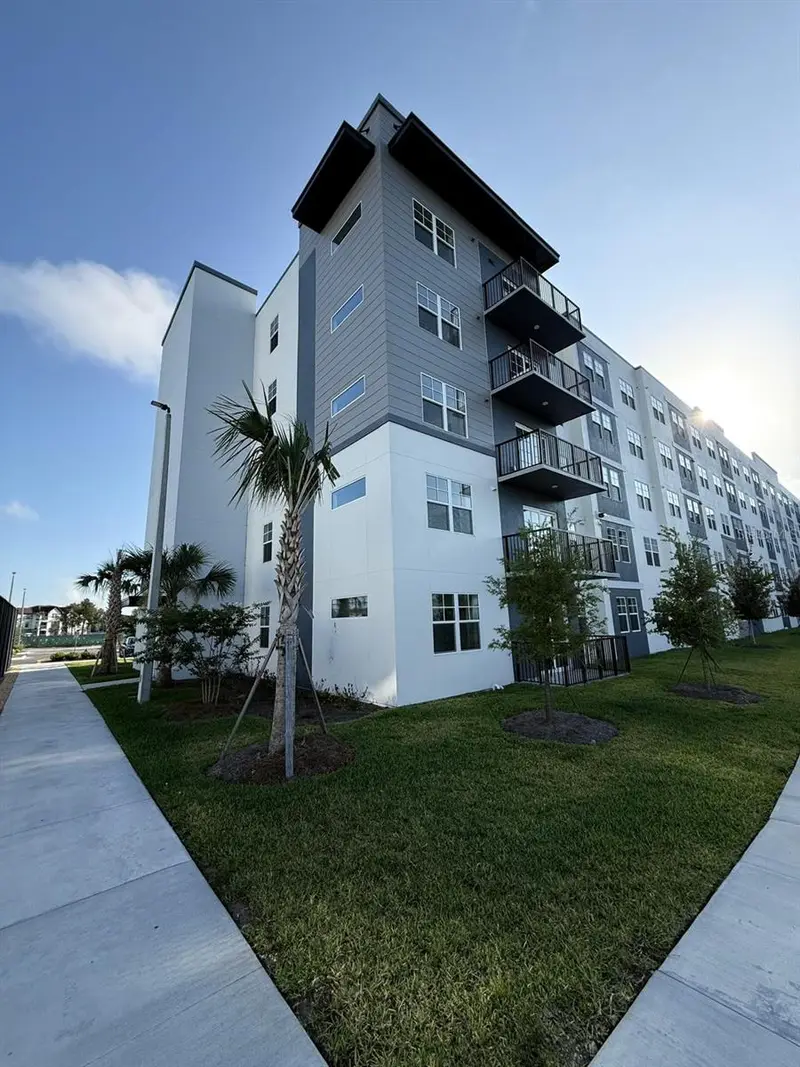 5579 Pga Blvd #524, FL