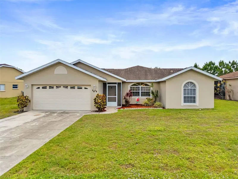 6404 68th Dr E, FL