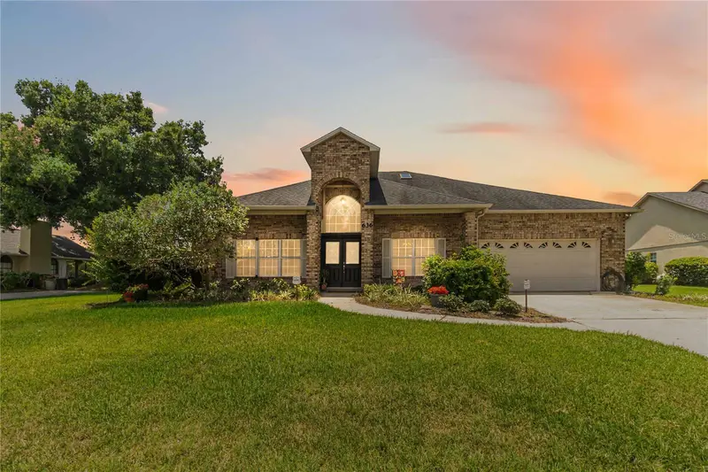 636 Adriane Park Cir, FL