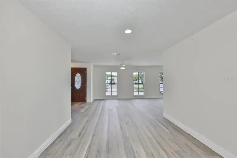 8410 Lava Pl, FL