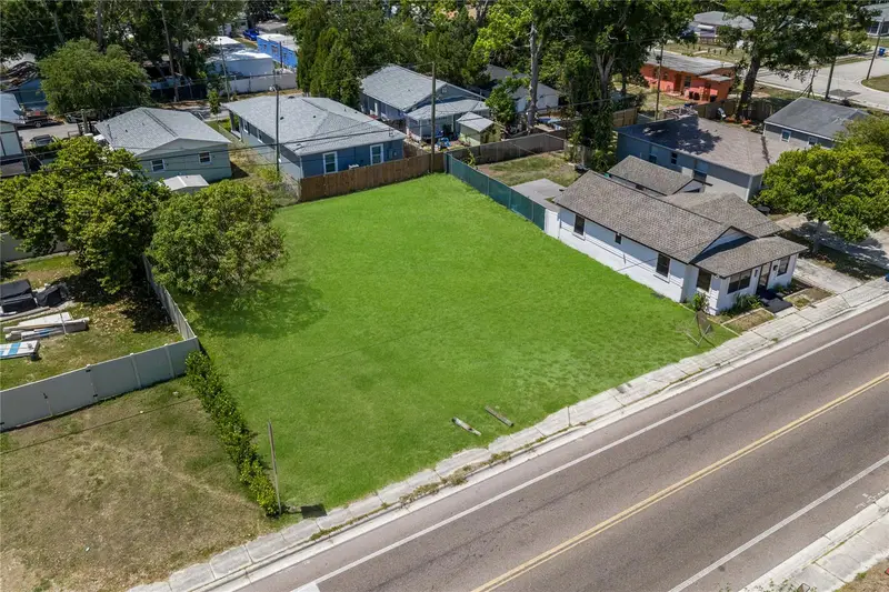 15th Avenue, FL