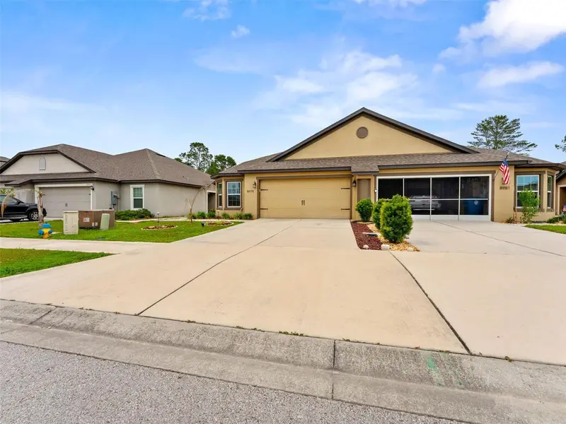 8975 Southern Charm Cir, FL
