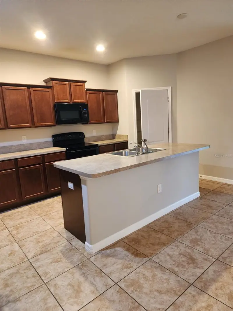2765 Carrickton Cir, FL