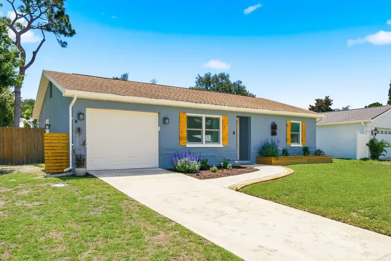 3265 Pine Haven Dr, FL