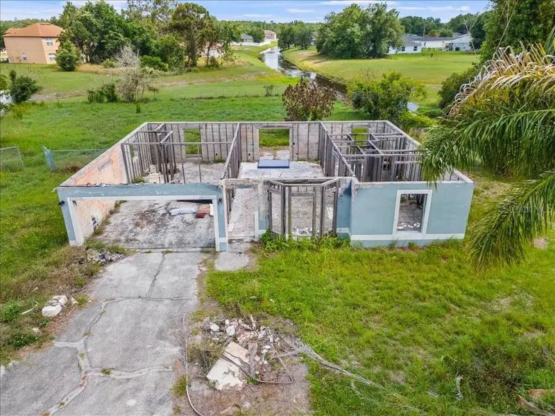 627 Dunlin Ln, FL