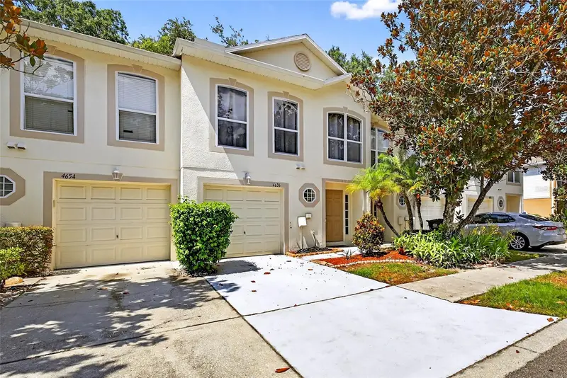 4656 Ashburn Square Dr, FL