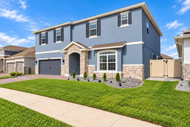 4519 Lions Gate Ave, FL