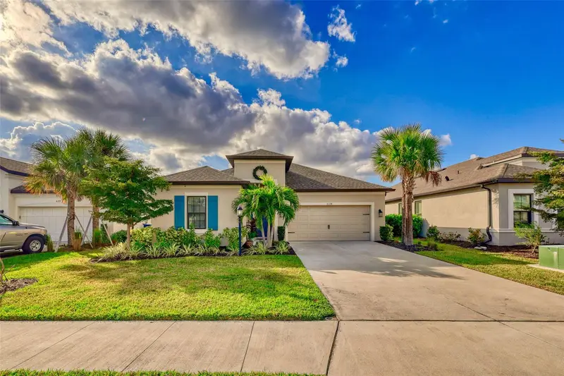 6374 Grandview Hill Ct, FL