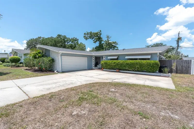 1936 Nugget Dr, FL
