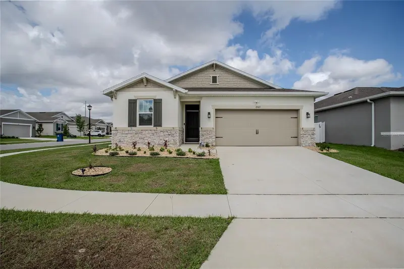 2303 Jagger Ln, FL