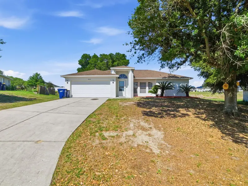 4030 Lake Bluff Dr, FL