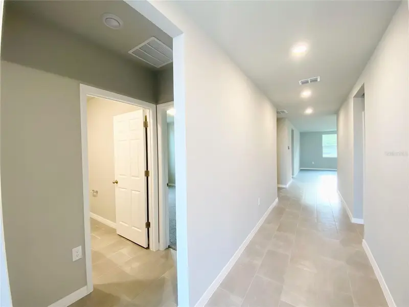 572 Sun Warbler Way, FL