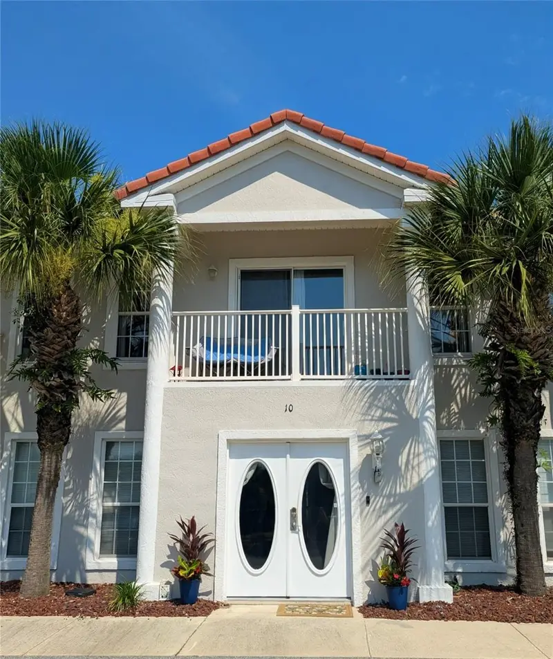 100 Palm Harbor Pkwy #10, FL