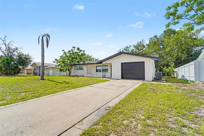7808 Bracken Dr, FL