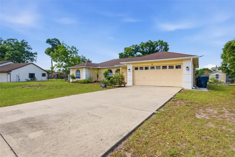 1011 Winifred Way, FL