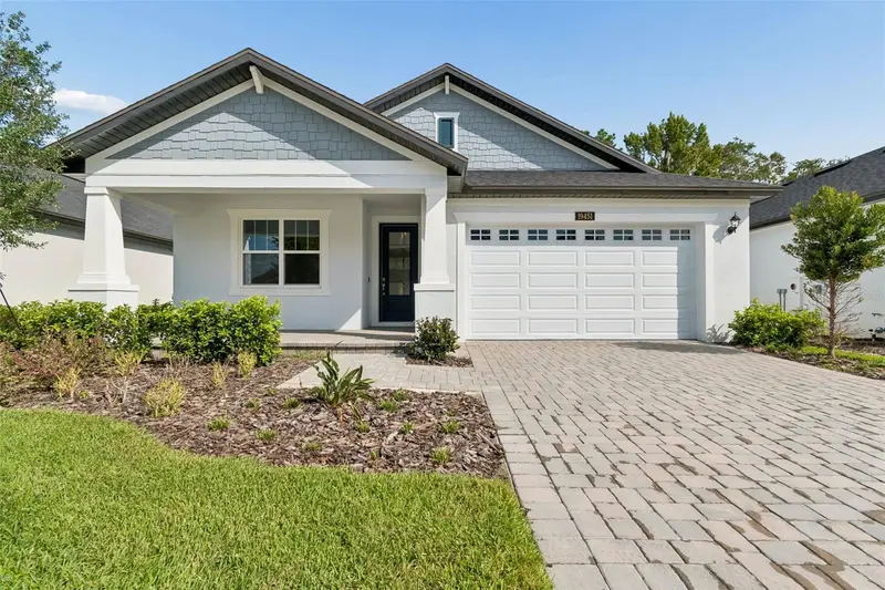 19451 Forest Garden Ct, FL