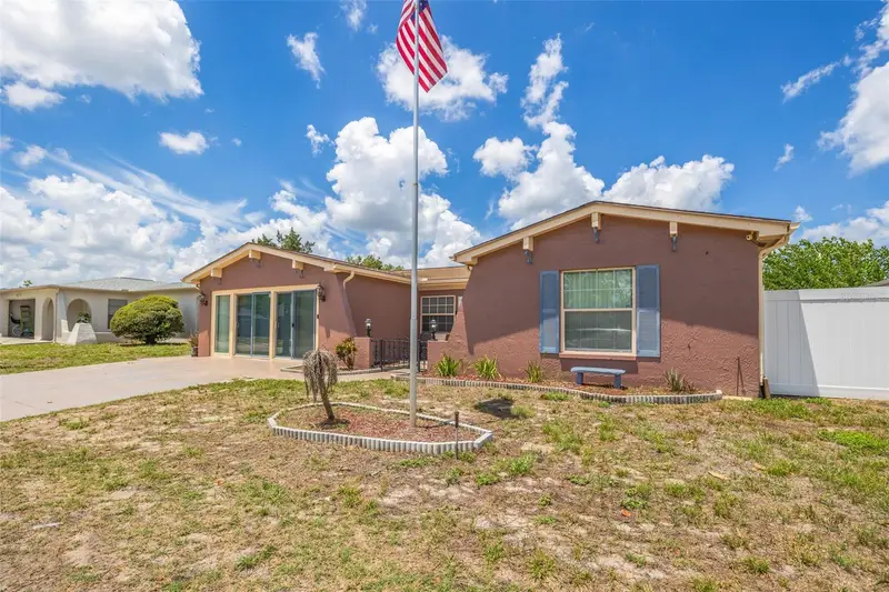 9647 Morehead Ln, FL