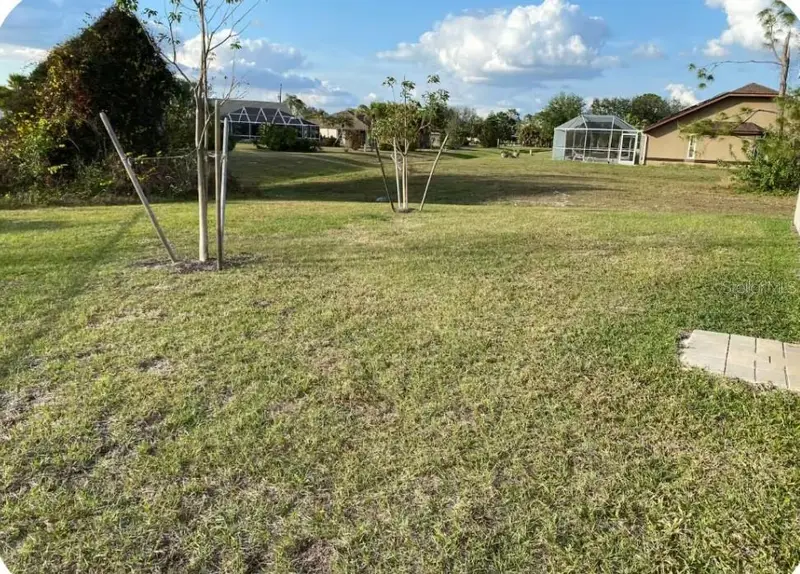 25336 Deep Creek Blvd, FL