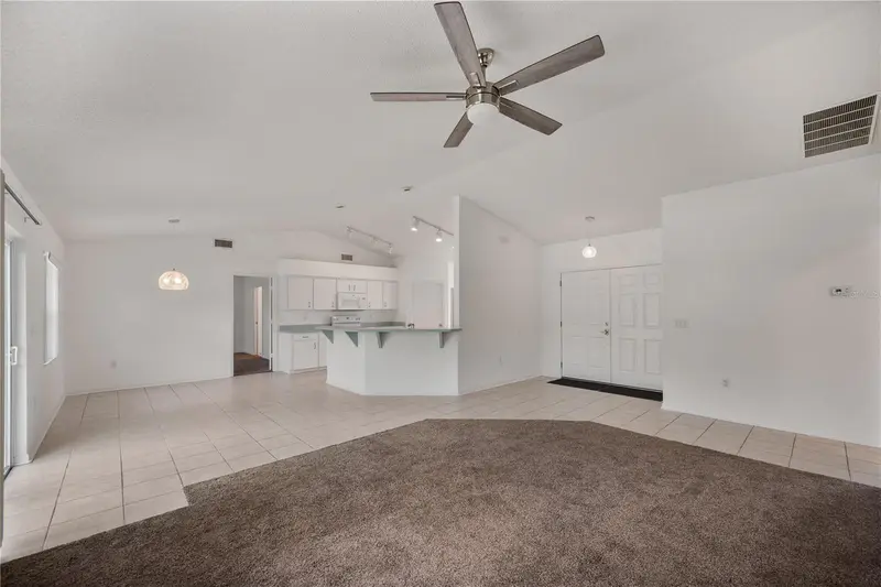 6217 Cross Creek Blvd, FL