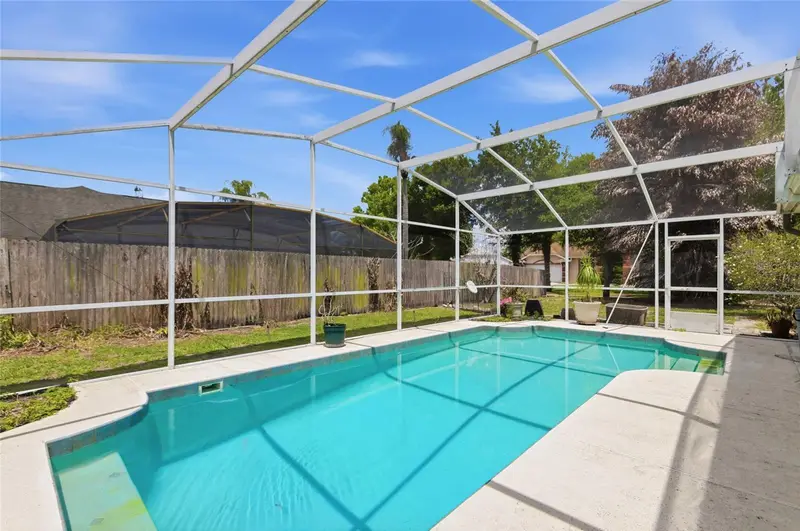 124 Seabearn Ct, FL