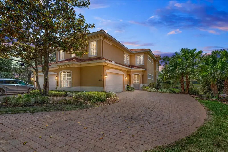 26207 Avenida Las Colinas, FL