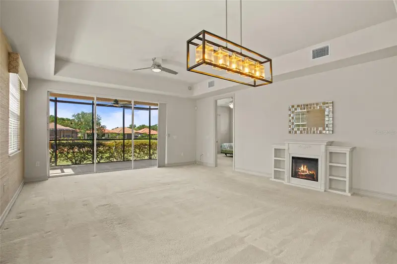 26207 Avenida Las Colinas, FL