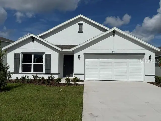 5731 Silver Moonlight Dr, FL