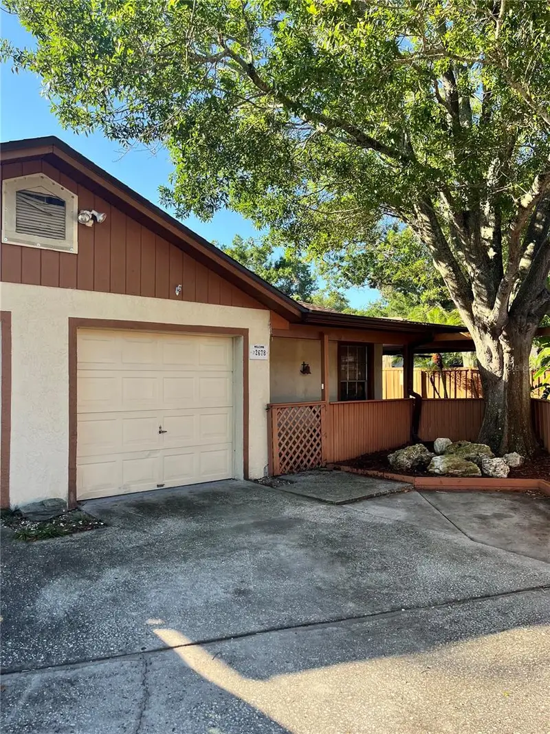2678 Markham Ct, FL