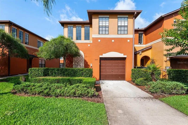 1037 Blackwater Dr, FL