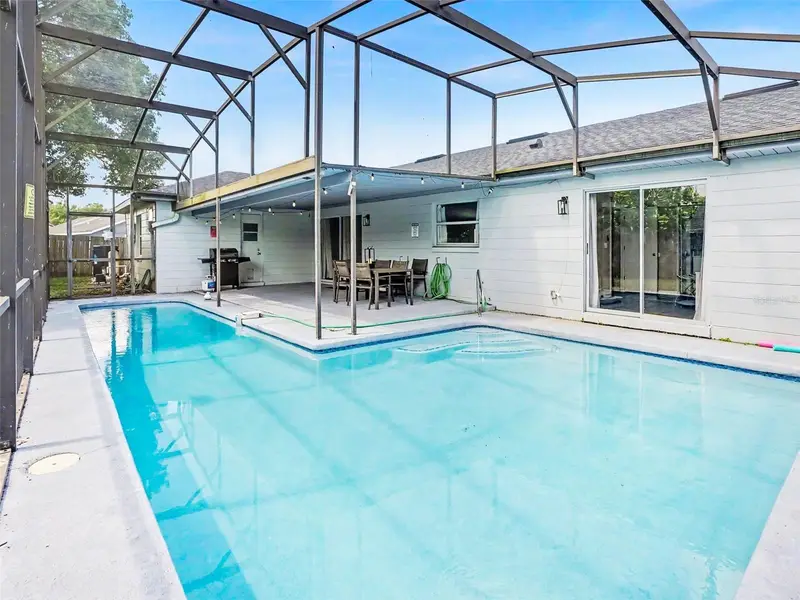 105 Harness Ln, FL