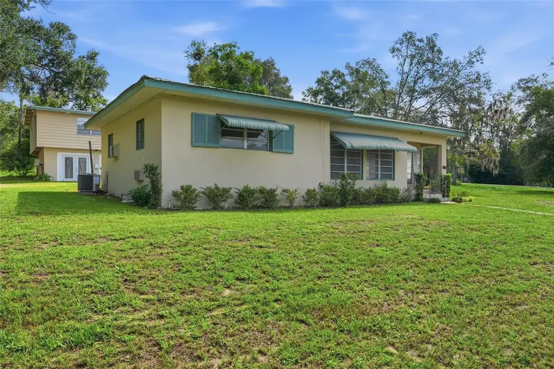 665 Se Heron St, FL