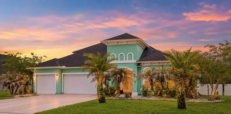 226 Ashford Lakes Cir, FL