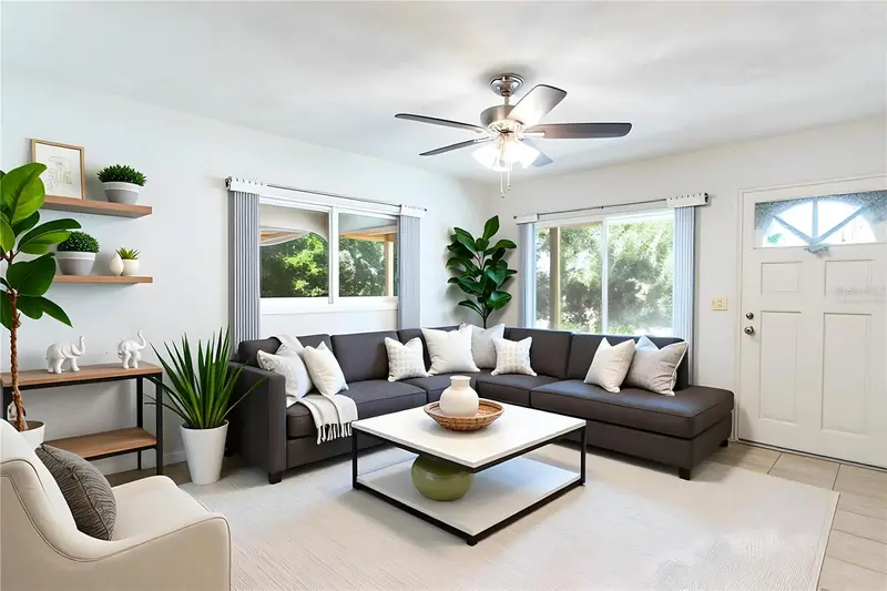 650 Avenue N Se, FL