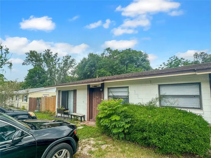 226 4th St, FL
