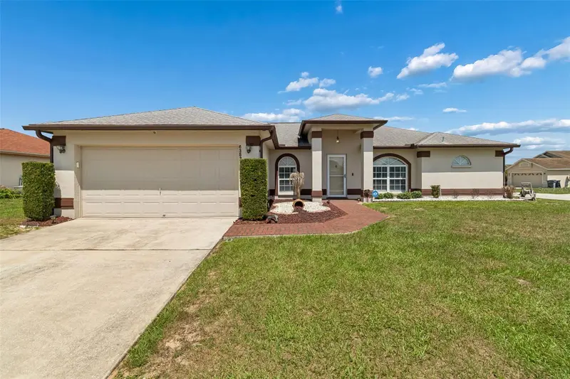 6352 Prominence Point Dr, FL