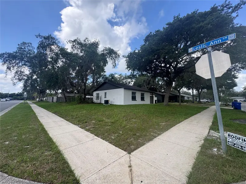 1013 Arizona Ct, FL