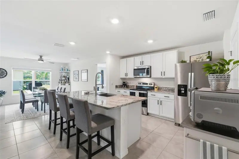 4110 Dovetail Ln, FL