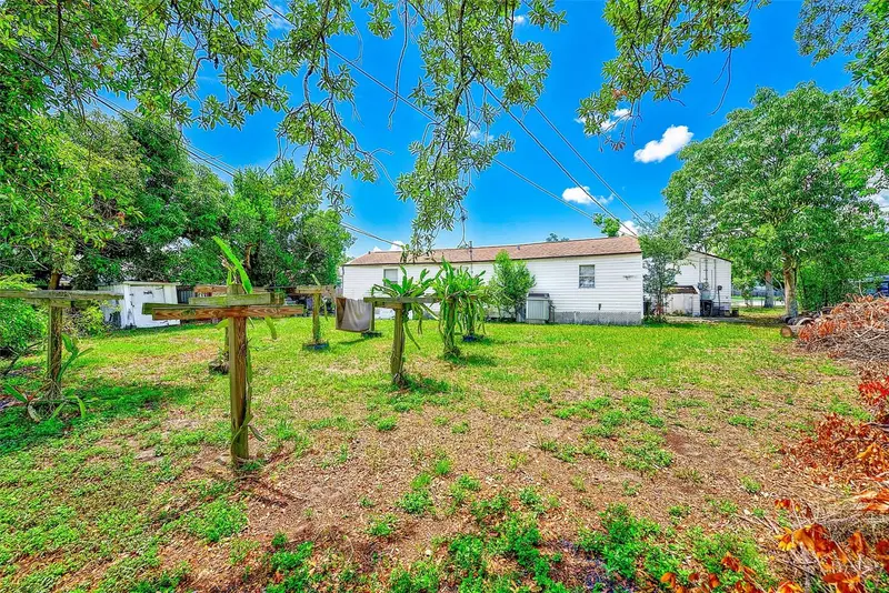 3257 57th Ave N, FL
