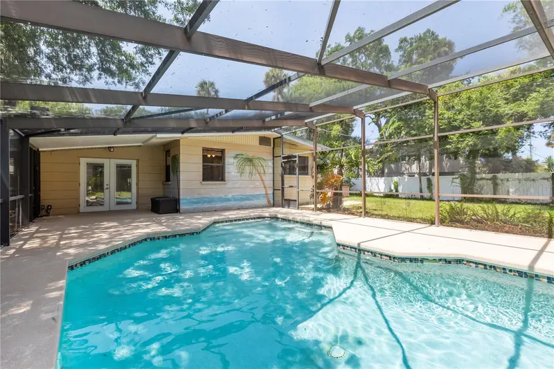 20 Arbor Dr S, FL