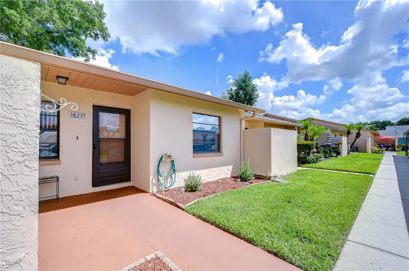 38235 Boxwood Dr #38235, FL