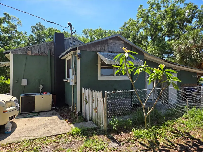 2010 W Jean St, FL
