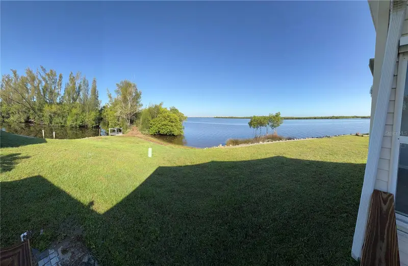 4300 Riverside Dr #109, FL