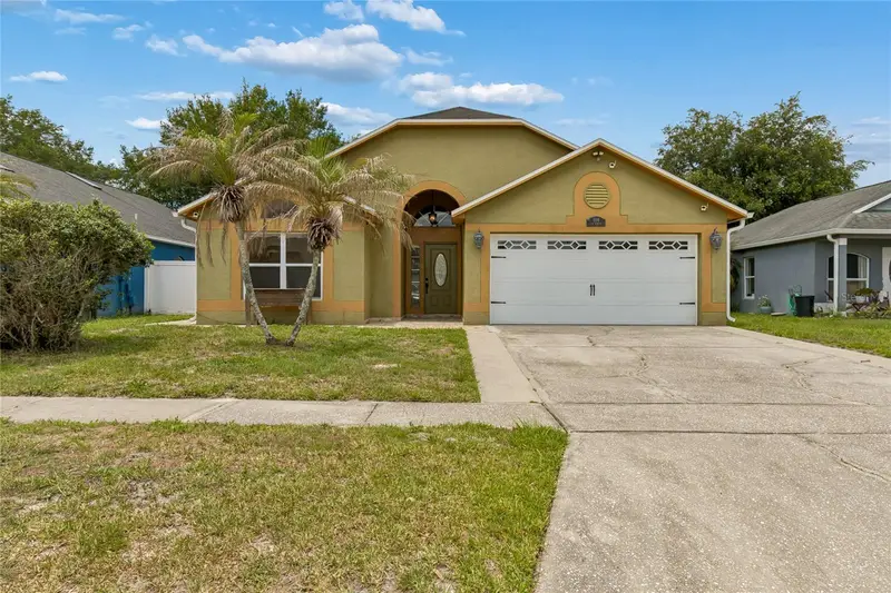 1008 Old Barn Rd, FL