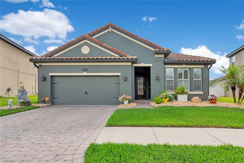 2265 Bella Luna Cir, FL