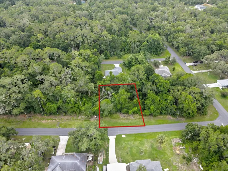 1048 W Maximilian Pl, FL