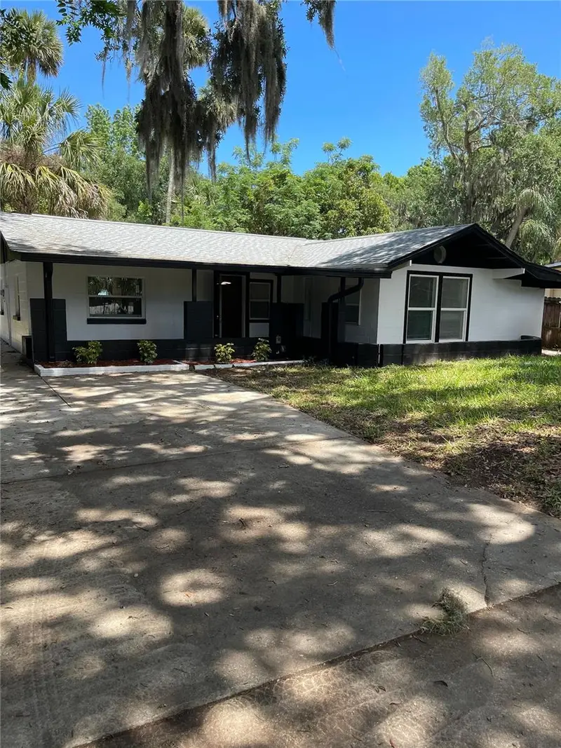 1139 Woodside Dr, FL