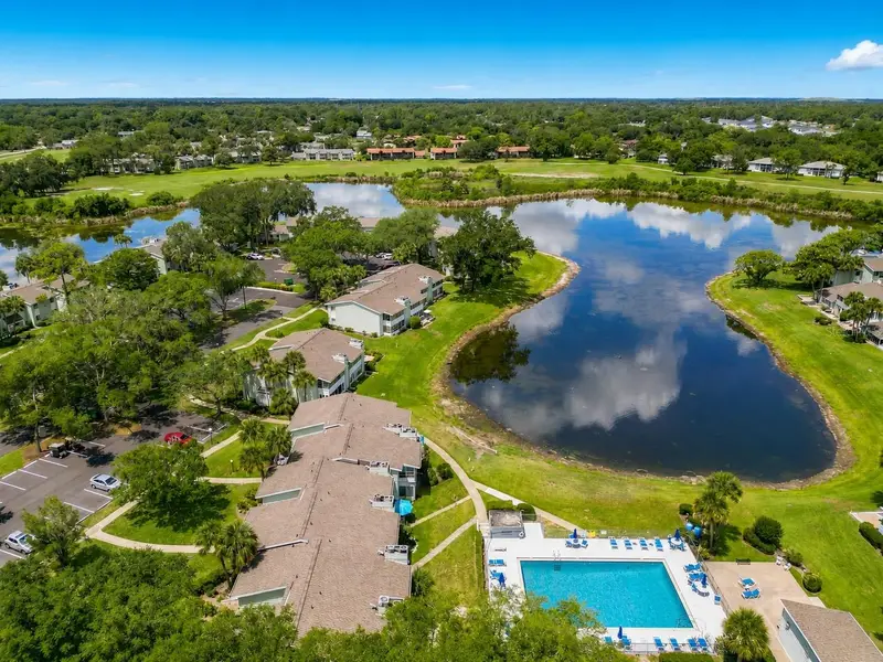 533 Midway Dr #B, FL
